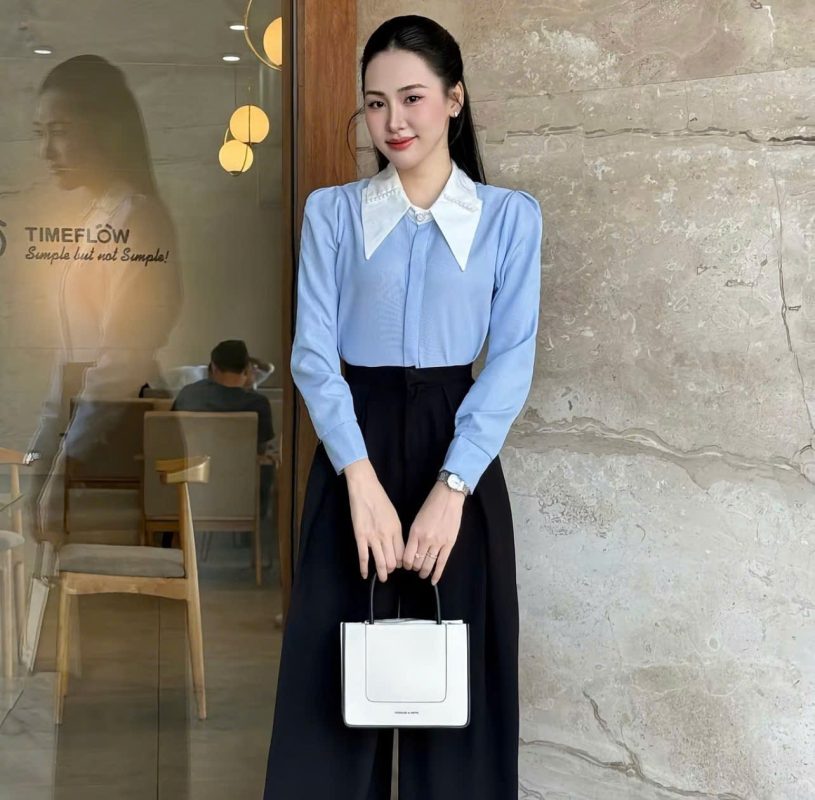 áo-sơ -mi -nữ -cổ -xếp- ngăn- kép -đính -ngọc- trai